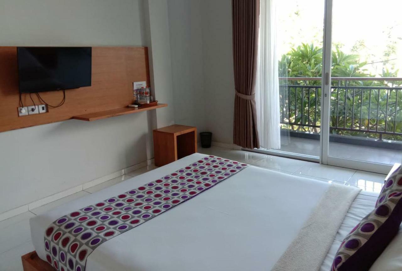 Hotel Mandari Pabean Buleleng Exteriör bild